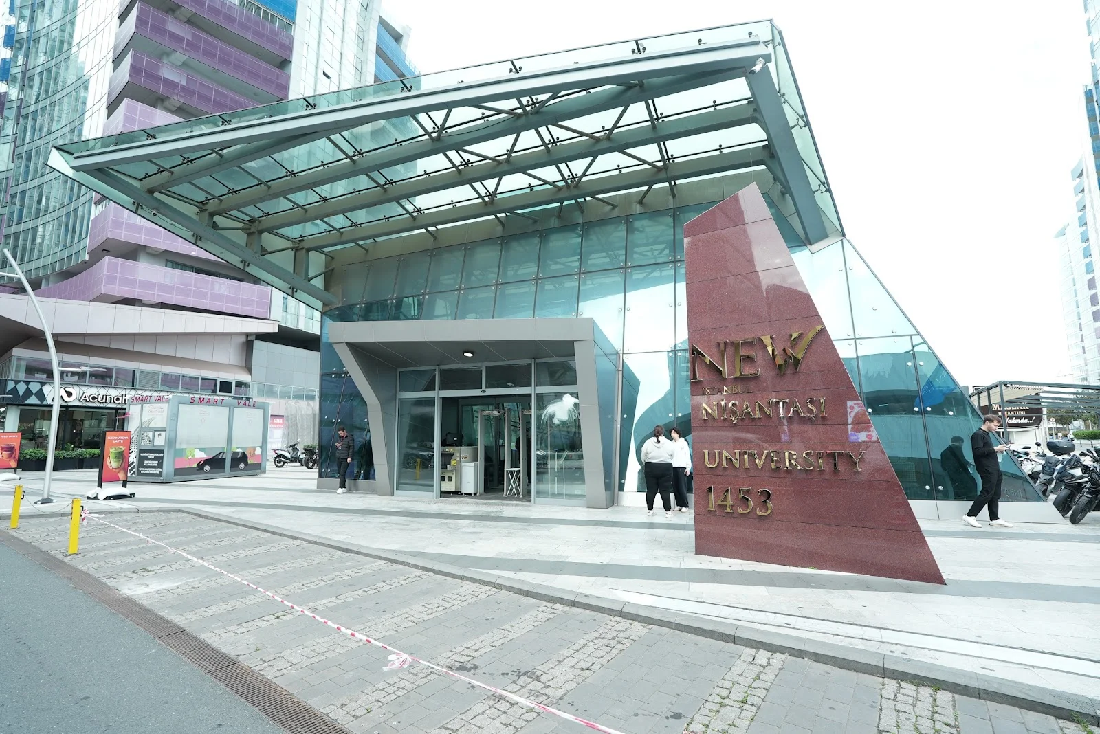 Nişantaşı Üniversitesi