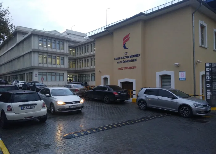 Fatih Sultan Mehmet Vakıf Üniversitesi