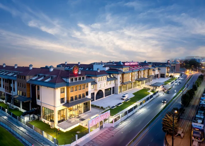 Biruni Üniversitesi