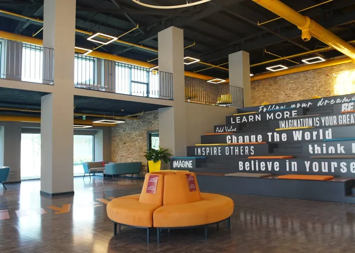 İstinye Üniversitesi