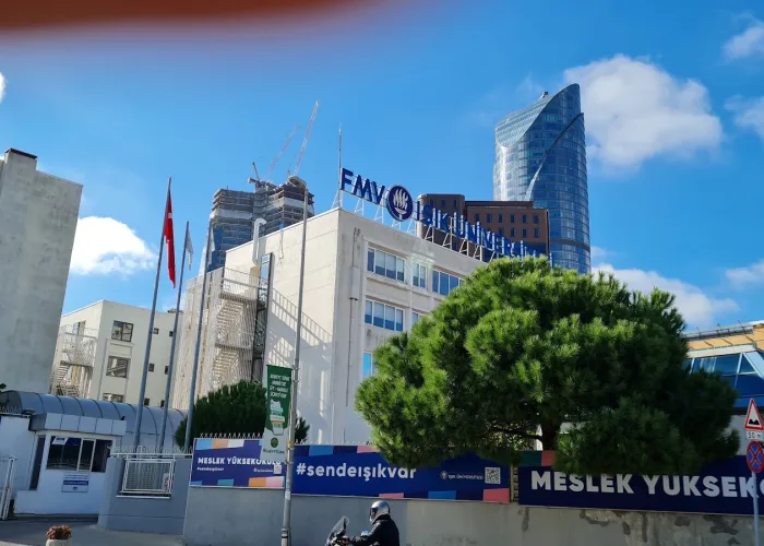 Işık Üniversitesi