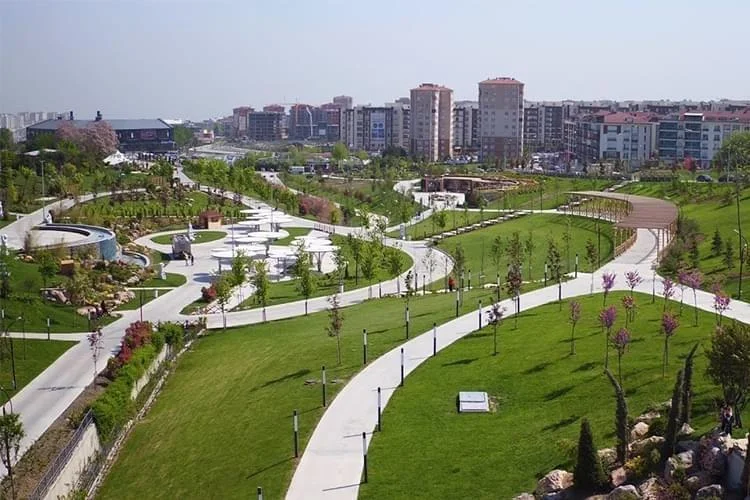 What to Consider When Choosing a Girls' Dormitory in Beylikdüzü?